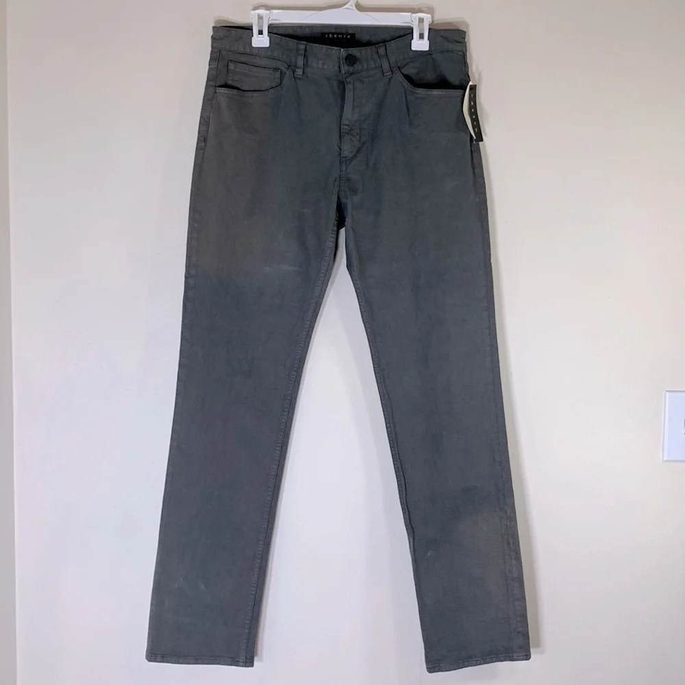NWT. Theory 33 High-rise Straight Leg Shark Skin Jeans. - Picture 1 of 10